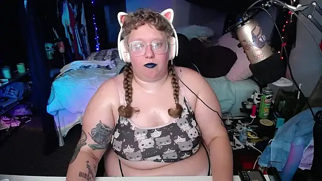 FatVeronica online show from January 11, 4:38 am