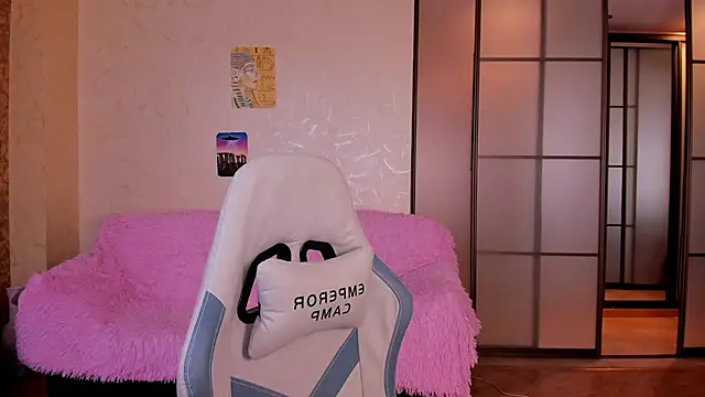 Ksuhesa online show from March 14, 8:09 am