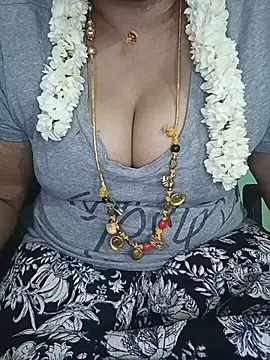 Snapshot of negatamil chatting on July 19, 4:54 pm negatamil online show from July 19, 4:54 pm