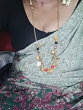 Snapshot of negatamil chatting on August 5, 4:43 pm negatamil online show from August 5, 4:43 pm