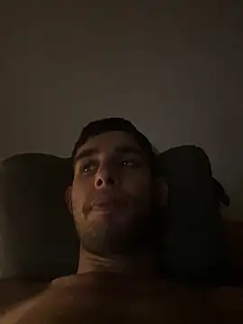 Snapshot of Kbadjauri chatting on October 31, 9:27 pm Kbadjauri online show from October 31, 9:27 pm