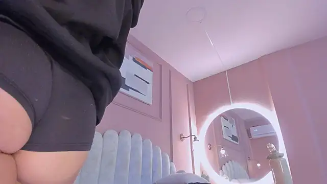 lia ass  online show from February 12, 1:48 pm