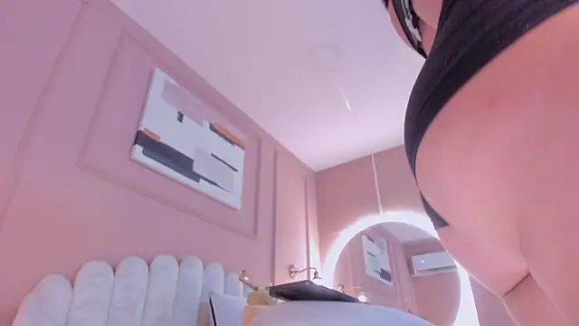 lia ass  online show from February 18, 1:44 pm