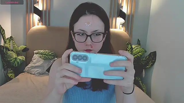 OliviaTurnery online show from January 14, 4:12 pm