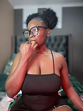 Snapshot of Candy-Heart chatting on March 3, 9:26 pm Candy-Heart online show from March 3, 9:26 pm