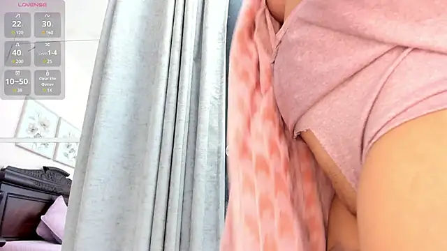 AriSweet online show from March 21, 2:40 pm