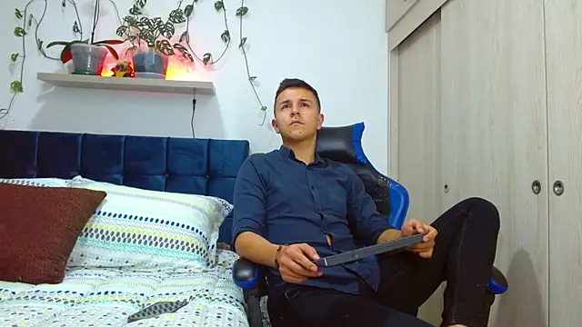 flint ryan online show from January 31, 10:41 pm