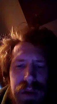 hothippie420 online show from March 18, 12:25 pm