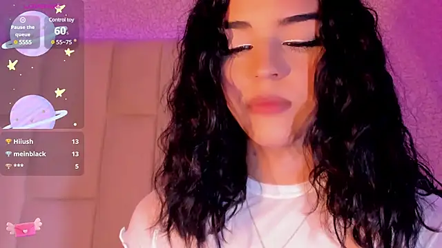 Snapshot of Summer_walkerr chatting on January 24, 6:56 pm Summer walkerr online show from January 24, 6:56 pm