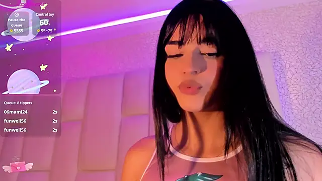 Snapshot of Summer_walkerr chatting on January 30, 6:43 pm Summer walkerr online show from January 30, 6:43 pm