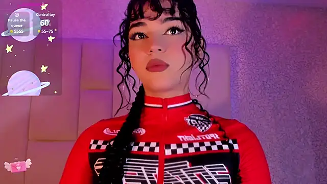 Snapshot of Summer_walkerr chatting on February 6, 12:26 pm Summer walkerr online show from February 6, 12:26 pm