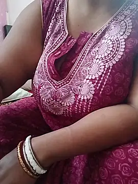 Snapshot of Ivy-09 chatting on January 9, 7:55 am Ivy-09 online show from January 9, 7:55 am