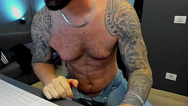 AronGrant online show from November 27, 10:17 am