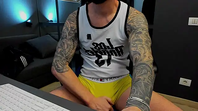 AronGrant online show from February 8, 9:56 am