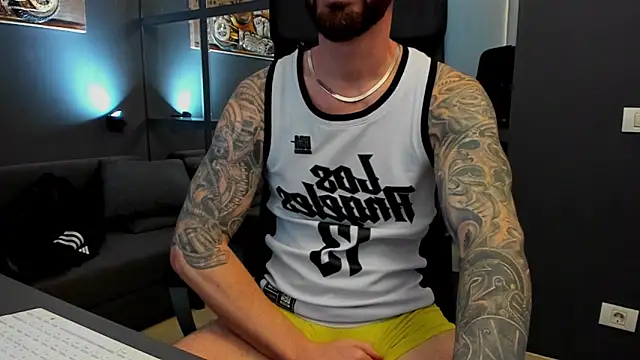 AronGrant online show from February 19, 10:22 am