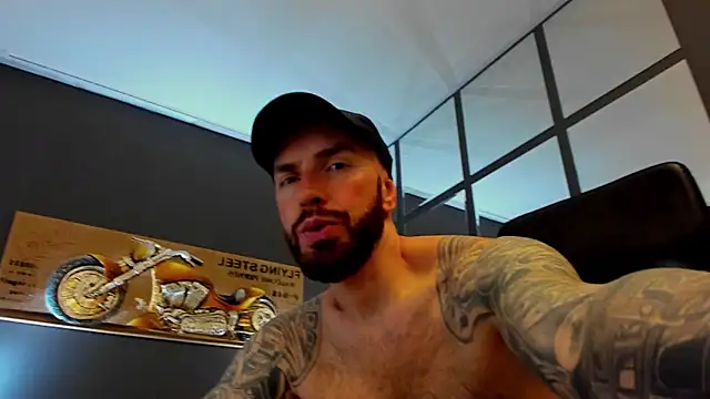 AronGrant online show from March 25, 10:43 am