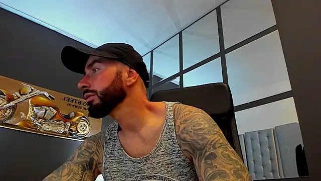 AronGrant online show from April 16, 9:32 am