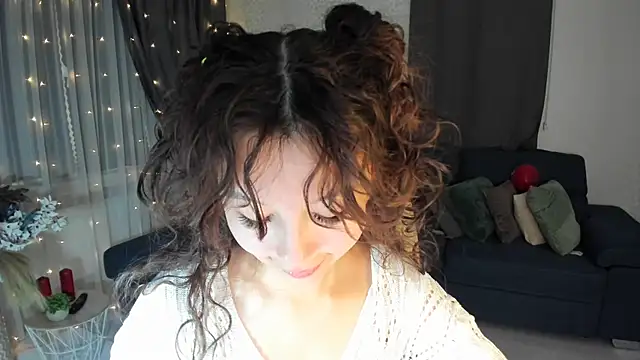 AgnieszkaBanana online show from February 19, 4:23 am