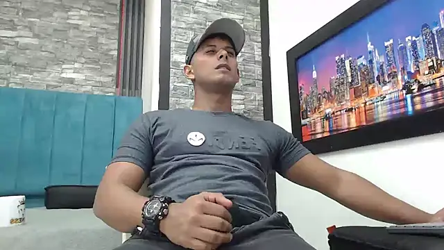 Chris Dick23 online show from November 26, 4:35 am