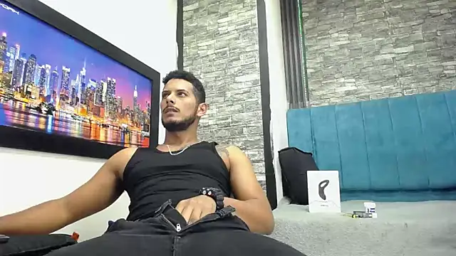 Chris Dick23 online show from February 24, 4:43 am