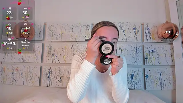 Miiaa doll online show from January 28, 12:00 pm