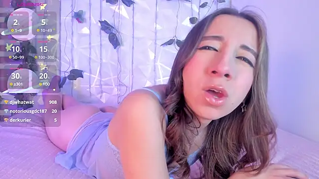 Miiaa doll online show from February 4, 6:06 pm