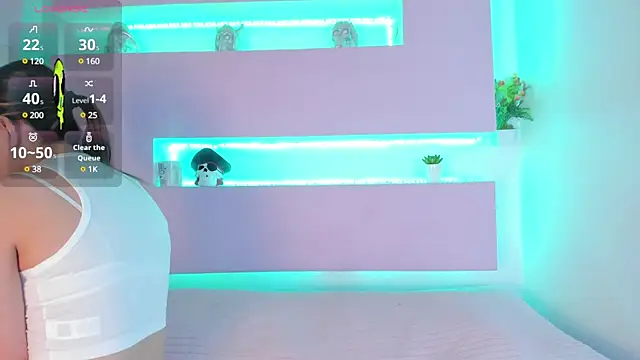 Miiaa doll online show from February 7, 11:45 am