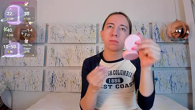 Miiaa doll online show from February 18, 12:06 pm