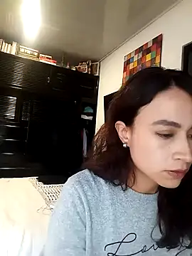 reme ark23 online show from February 5, 9:40 pm