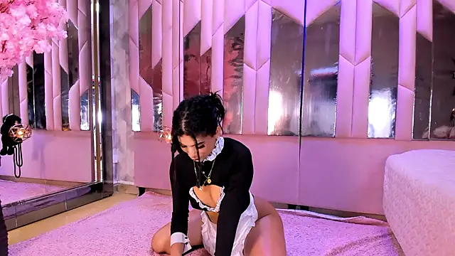 Snapshot of AlinaSweett chatting on February 3, 4:12 pm AlinaSweett online show from February 3, 4:12 pm