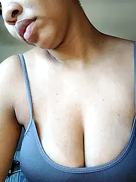 Su Duarte 1 online show from March 5, 5:50 pm