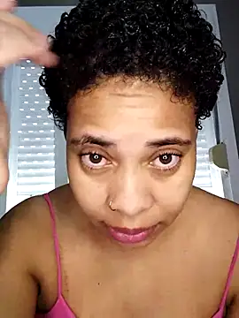 Su Duarte 1 online show from March 22, 7:31 pm