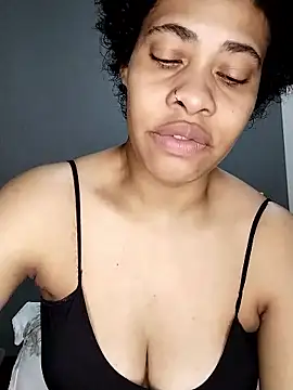 Su Duarte 1 online show from October 12, 10:31 pm