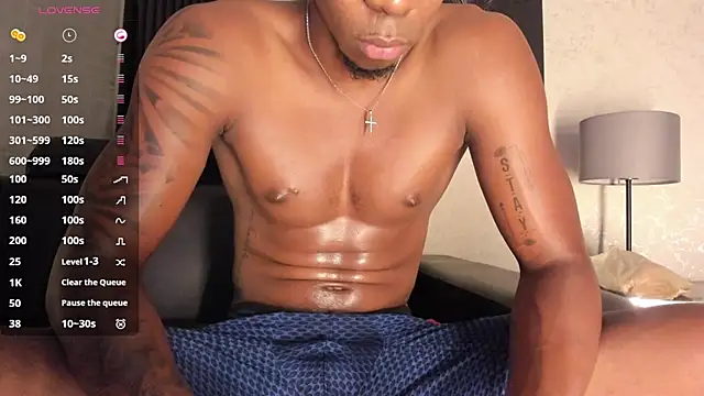 Lil Curved online show from October 5, 11:41 am