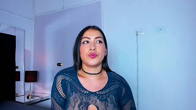 Miaa Garcia online show from January 21, 9:15 pm