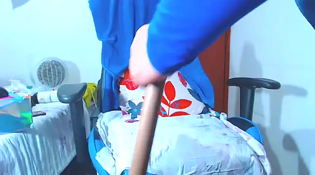 zoetits online show from January 29, 2:19 am