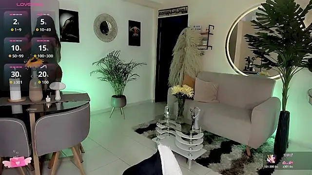 Franciis 4u online show from April 5, 7:11 pm