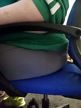 missthickness35 Pika online show from March 3, 5:09 am