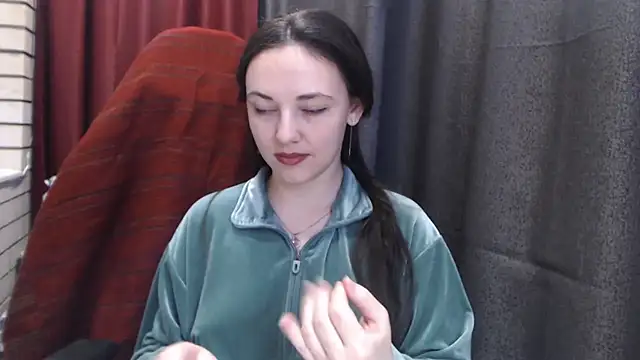 Snapshot of StacyMind chatting on February 10, 2:32 pm StacyMind online show from February 10, 2:32 pm