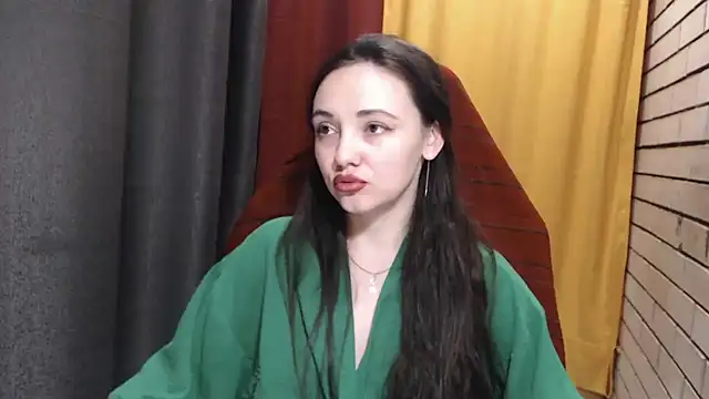 Snapshot of StacyMind chatting on April 10, 9:19 pm StacyMind online show from April 10, 9:19 pm