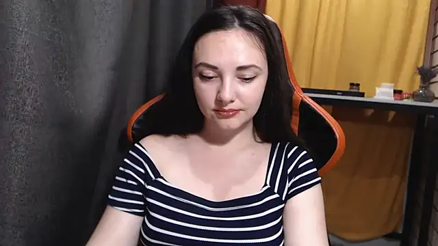 Snapshot of StacyMind chatting on June 30, 7:26 pm StacyMind online show from June 30, 7:26 pm
