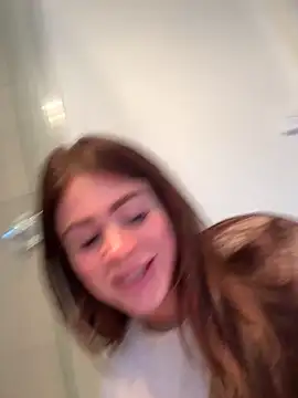 aus queen online show from November 29, 11:19 pm