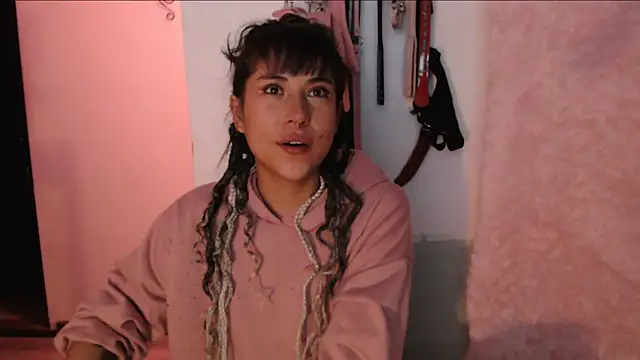 Hellen dumont online show from March 3, 3:23 am