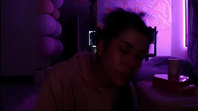 Hellen dumont online show from March 26, 2:39 am