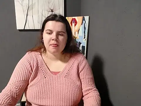 so shy online show from February 28, 7:05 am