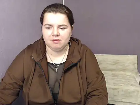 so shy online show from September 12, 6:13 am