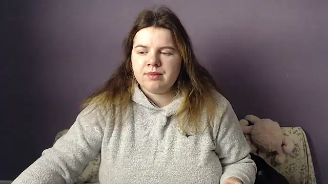 so shy online show from January 11, 7:24 am