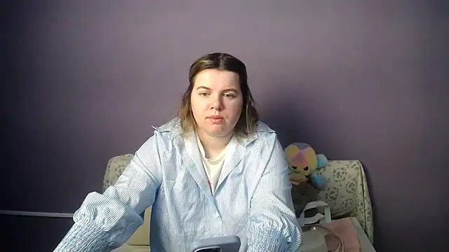 so shy online show from March 24, 6:29 am