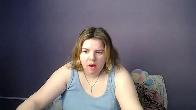 so shy online show from April 8, 6:35 am