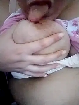 carmelasexy online show from October 13, 9:48 pm